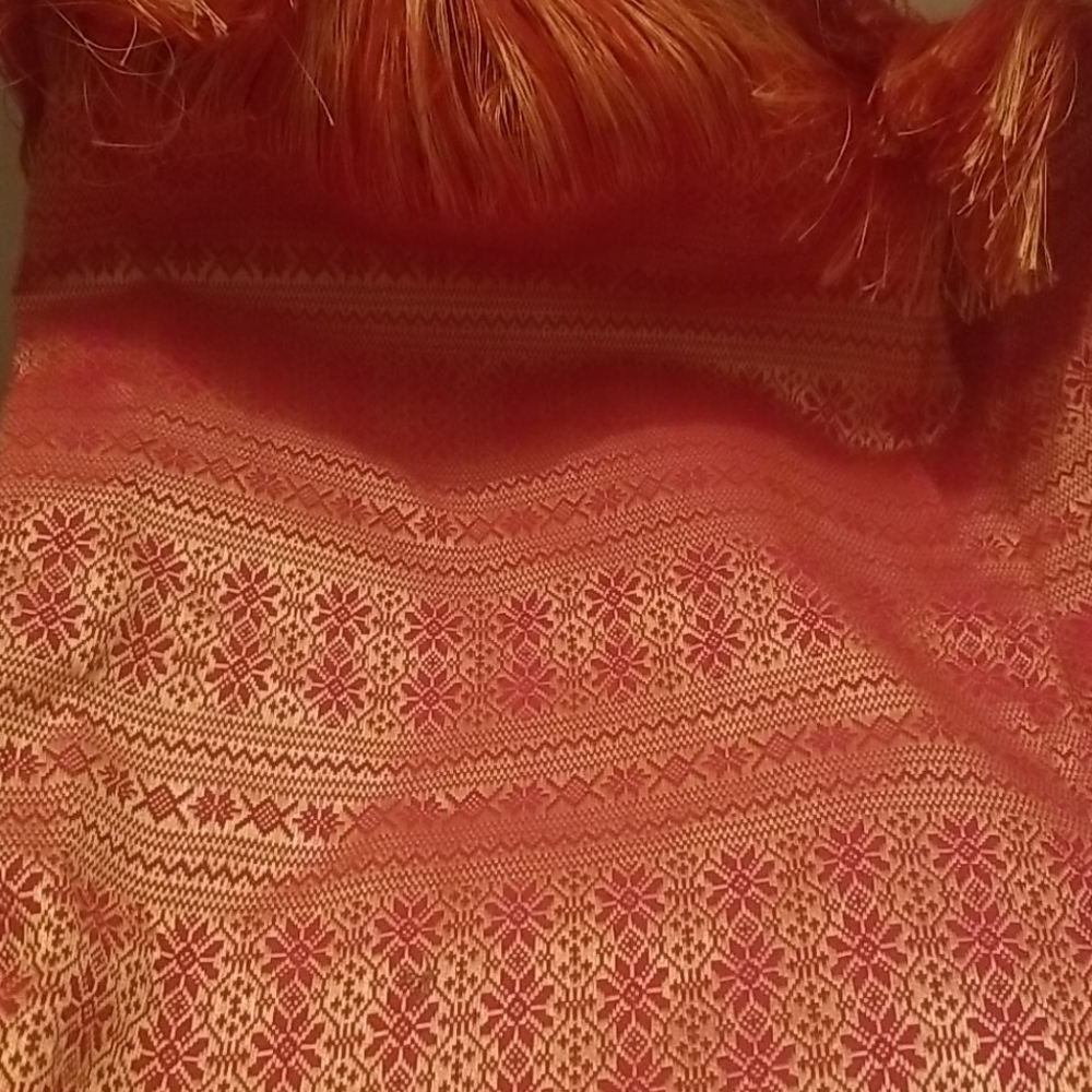 Large sari shawl or fabric